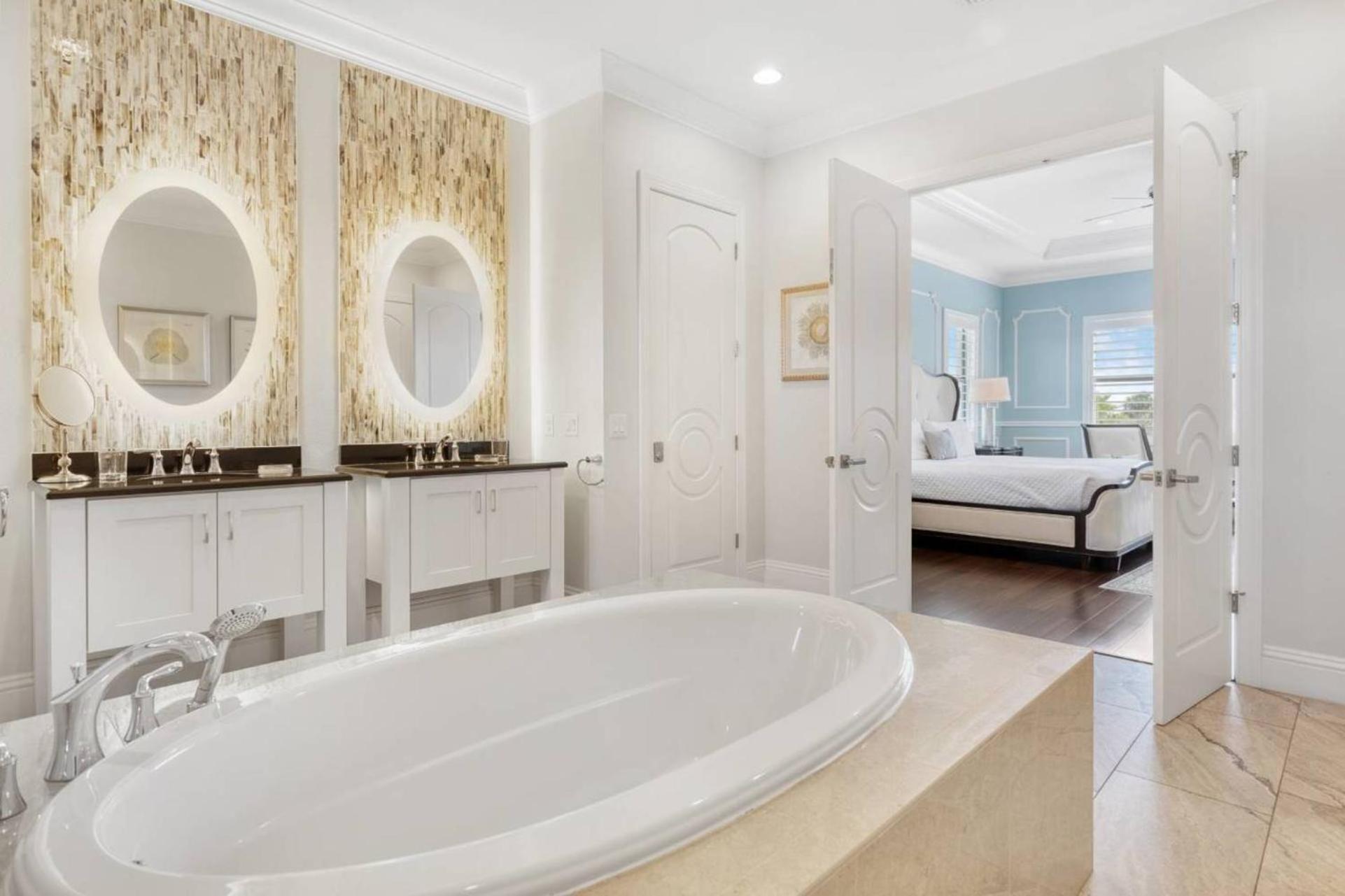 Beautiful 5 Star Mansion With Private Pool On The Prestigious Reunion Resort Orlando Mansion 6280 Kissimmee Bagian luar foto